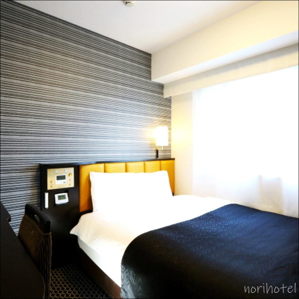 アパホテル さいたま新都心で宿泊した部屋は「スタンダードルーム」タイプ