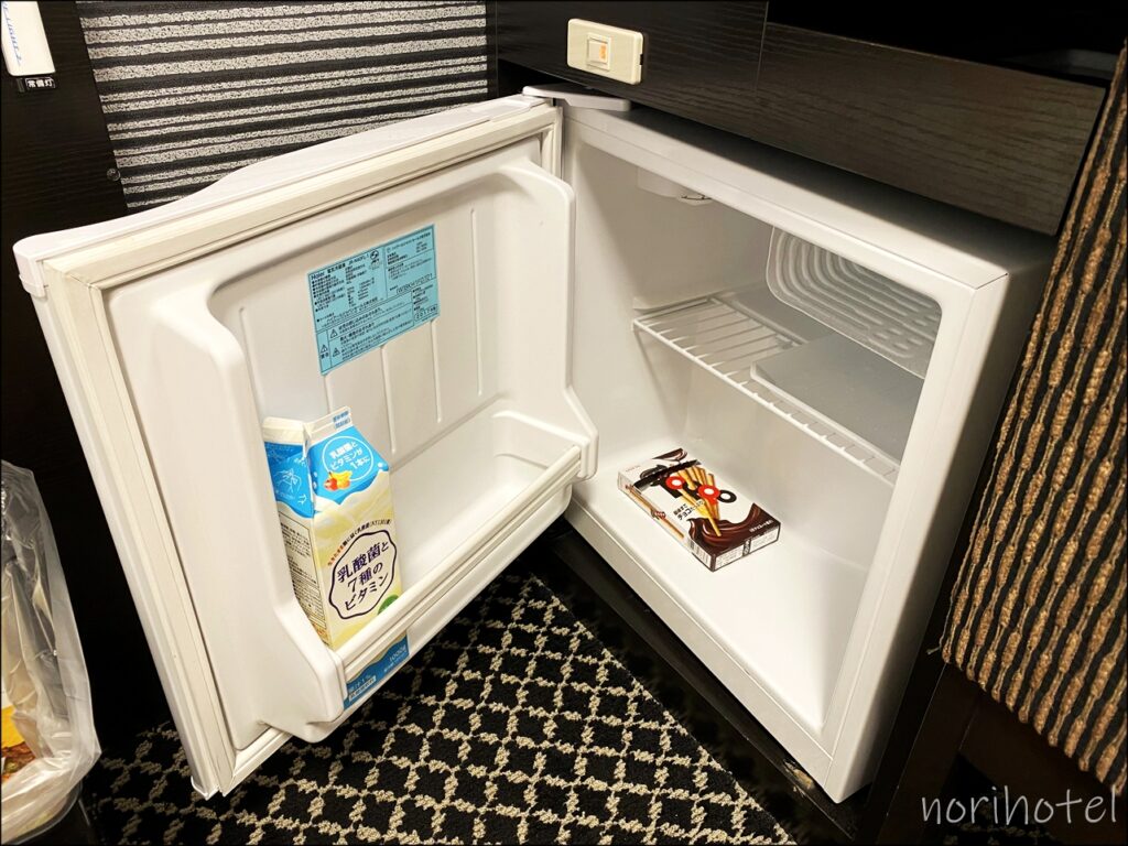 【アパホテル さいたま新都心】冷蔵庫は「ハイアール 1ドア冷蔵庫 JR-N40G」【スタンダードルーム･レビュー･口コミ･感想･評価･大宮】