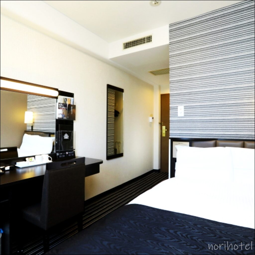 アパホテル さいたま新都心で宿泊した部屋は「スタンダードルーム」タイプ