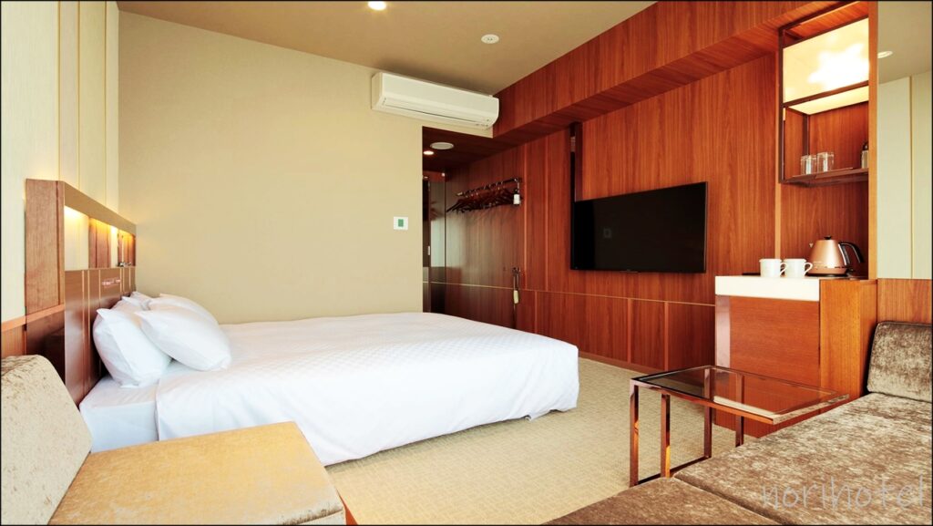 カンデオホテルズ大宮で宿泊した部屋は「クイーンルーム」タイプ