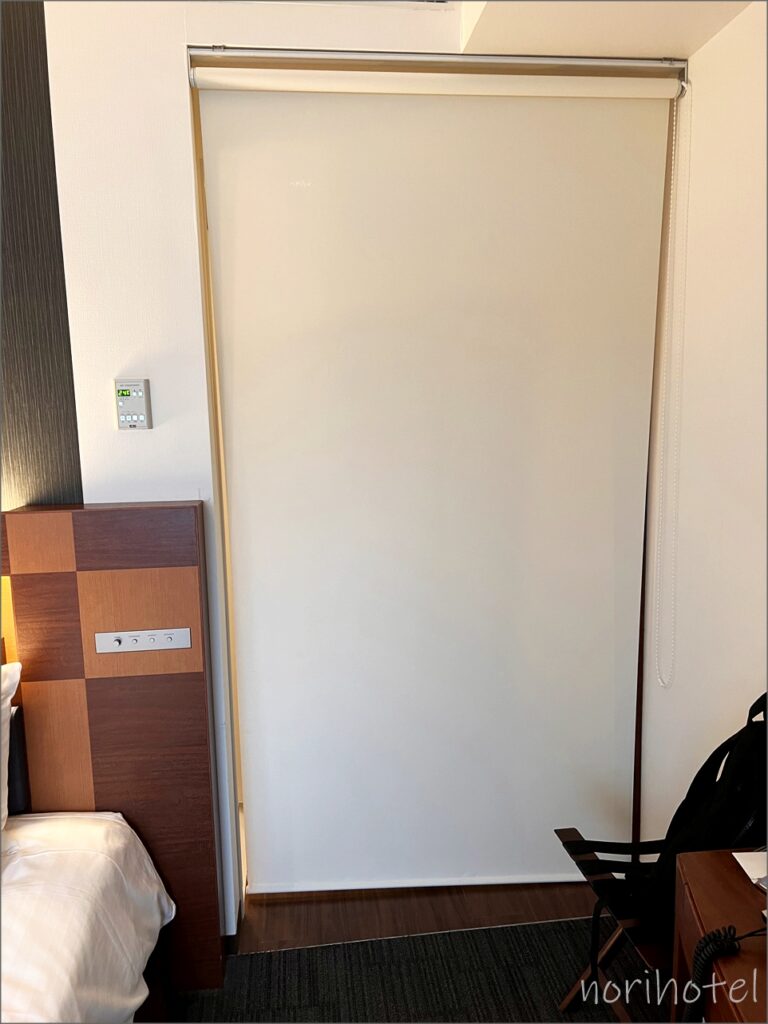 ロッテシティホテル錦糸町の部屋は仕切りで分けることができます。【ワイドシングルルーム･レビュー･口コミ･感想･評価】