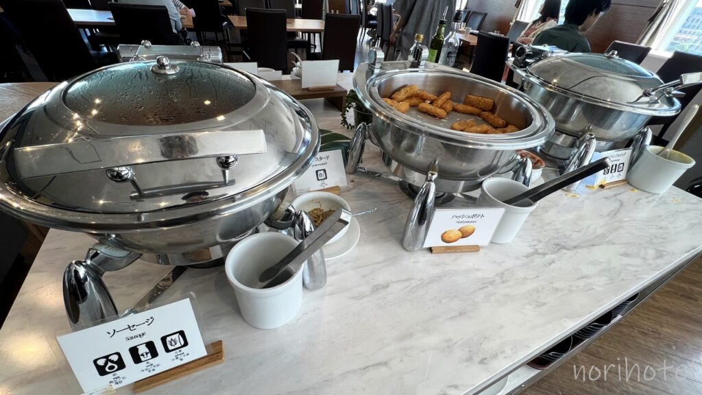 横浜桜木町ワシントンホテルの朝食のサラダや朝食定番メニューも充実！【朝食ビュッフェ･宿泊レビュー･口コミ･感想･評価】