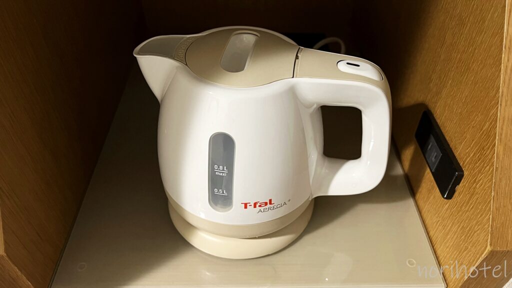 横浜桜木町ワシントンホテルの電気ケトルは「T-fal ティファール bf805170」【スタンダードダブルルーム･レビュー･口コミ･感想･評価】
