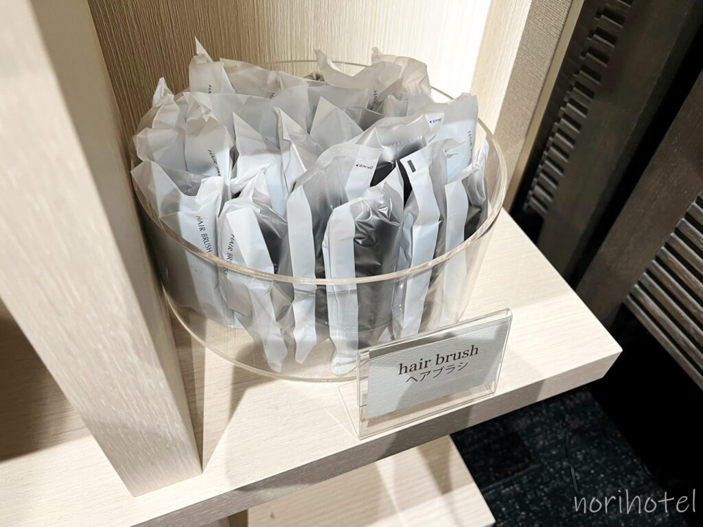 ホテル グランビュー高崎のアメニティのヘアブラシ【宿泊レビュー・口コミ・感想・評価・群馬ホテル】