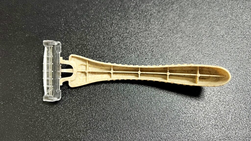 東急ステイ池袋ホテルのアメニティのヒゲソリ【宿泊レビュー・口コミ・感想・評価・東京池袋ホテル】